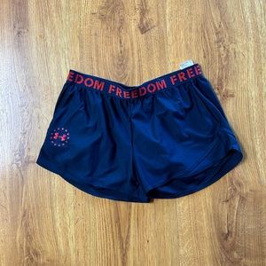 Under Armour women’s shorts large
